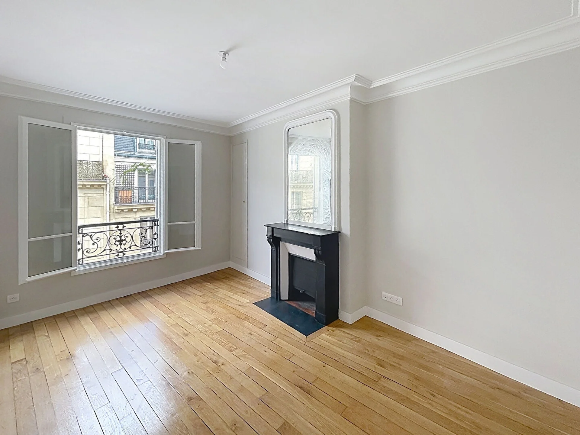 Appartement Rue de Grenelle à Paris