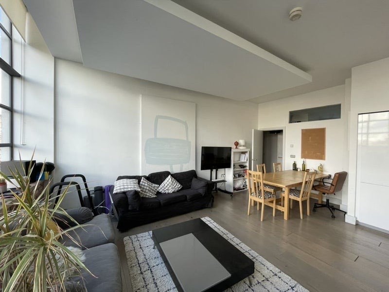 Room Chatham Place in Greater London