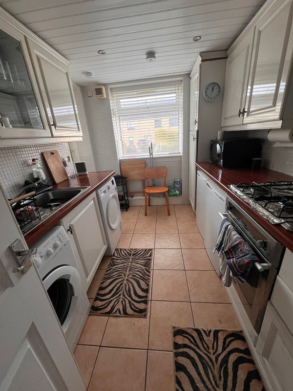 Flat Arnprior Road in Glasgow
