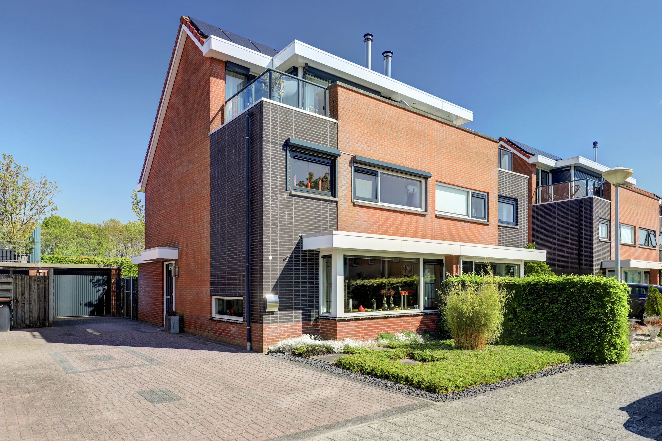 Twee-onder-één-kap te koop: Onder Zeil 22, Enkhuizen
