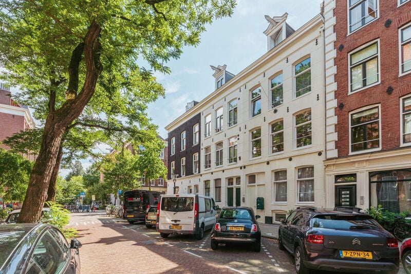 Appartement Da Costastraat in Amsterdam