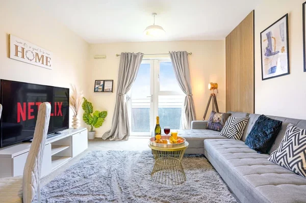 Flat Cotton End in Northampton