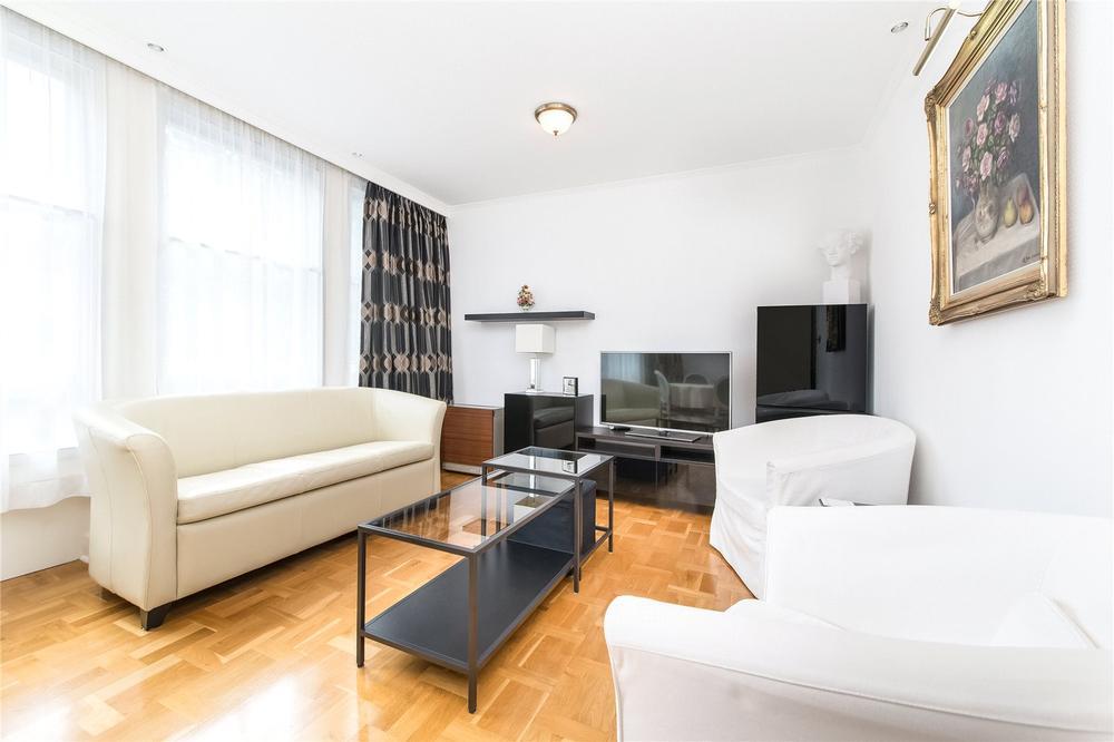 Flat Cambridge Square in City of Westminster