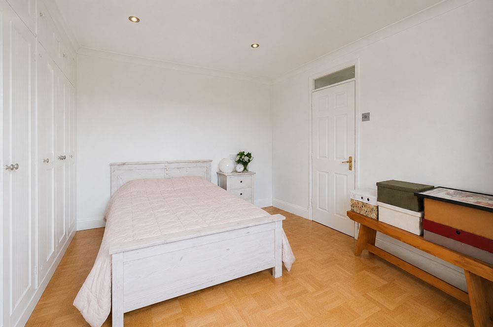 Flat Cambridge Square in City of Westminster