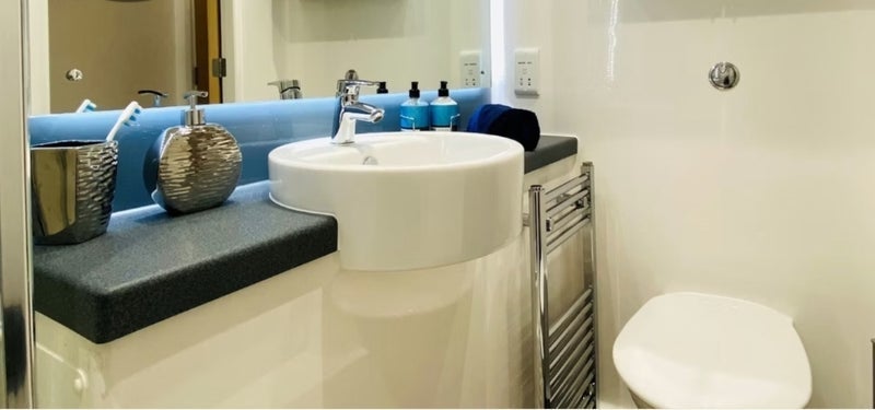 Room Blackhorse Lane in Greater London