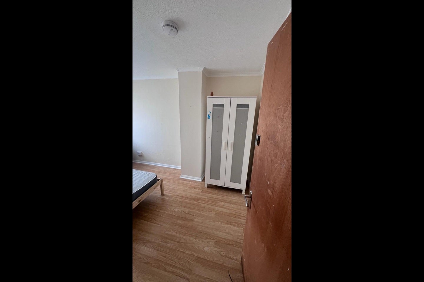 Room Christchurch Road in Tilbury