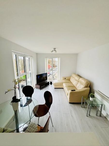 Flat Broughton Lane in Salford