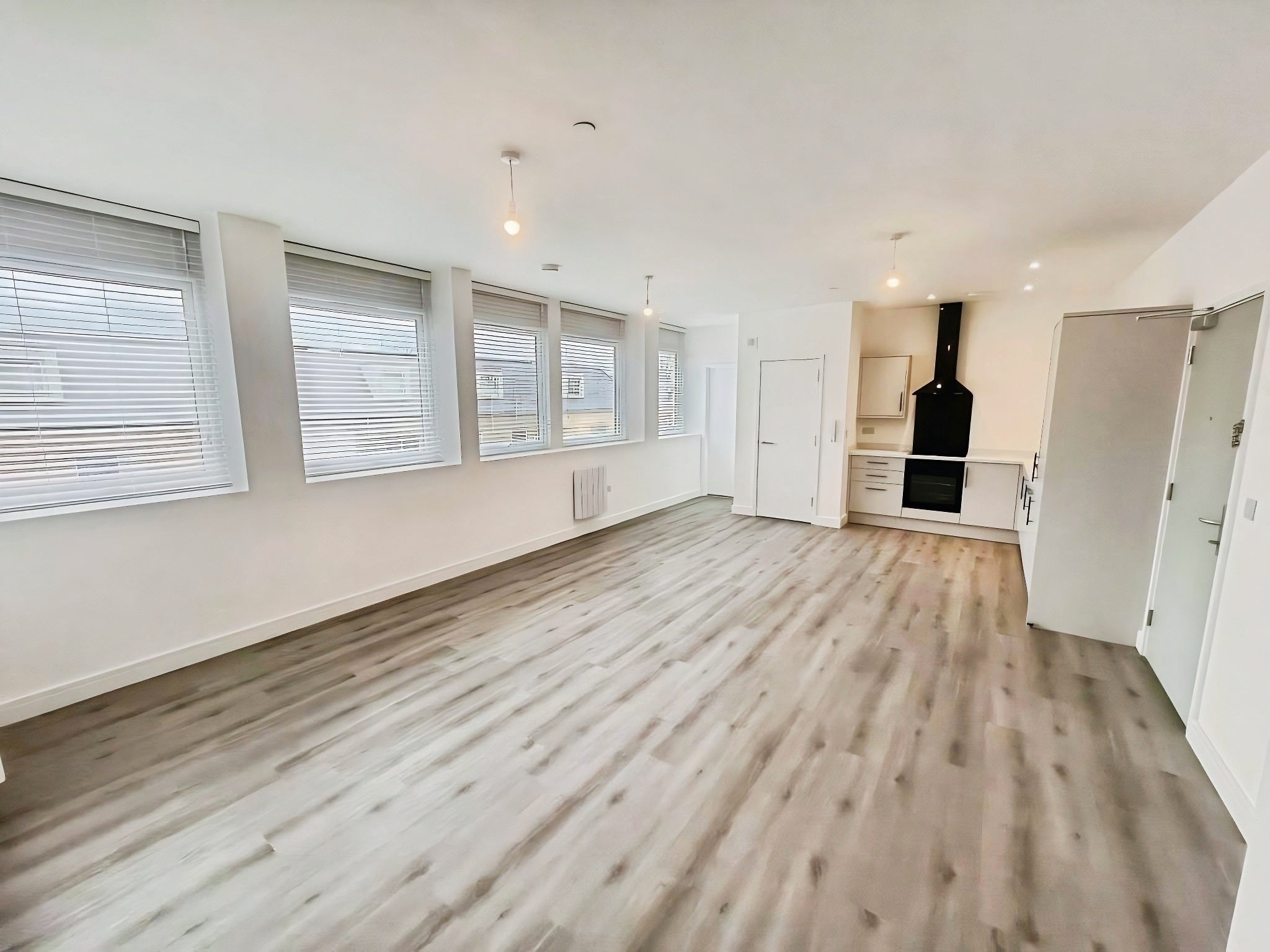 Flat Albert Place in Peterborough