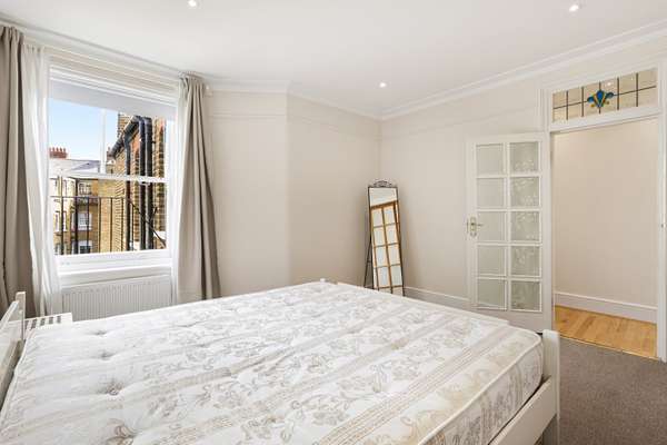 Flat Widley Road in City of Westminster