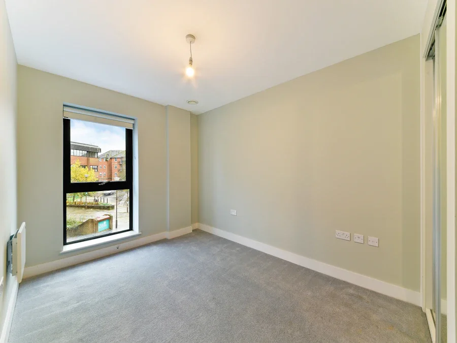 Flat Weavers Lane in Inkpen