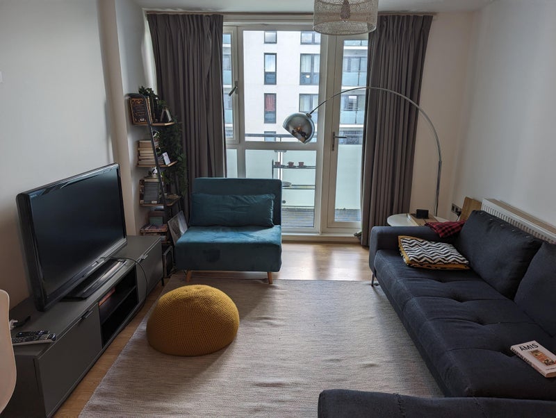 Room High Street in Greater London