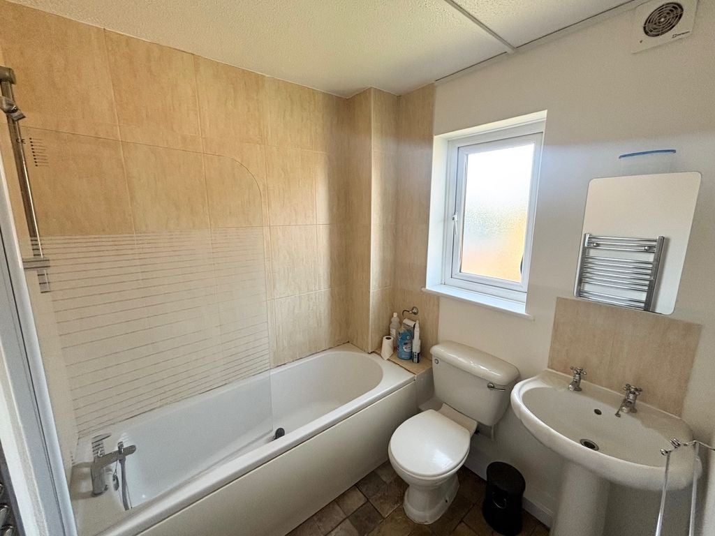Flat Chelsea Gardens in Greater London