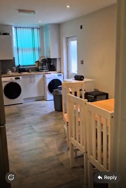 Room St John's Avenue in Liverpool