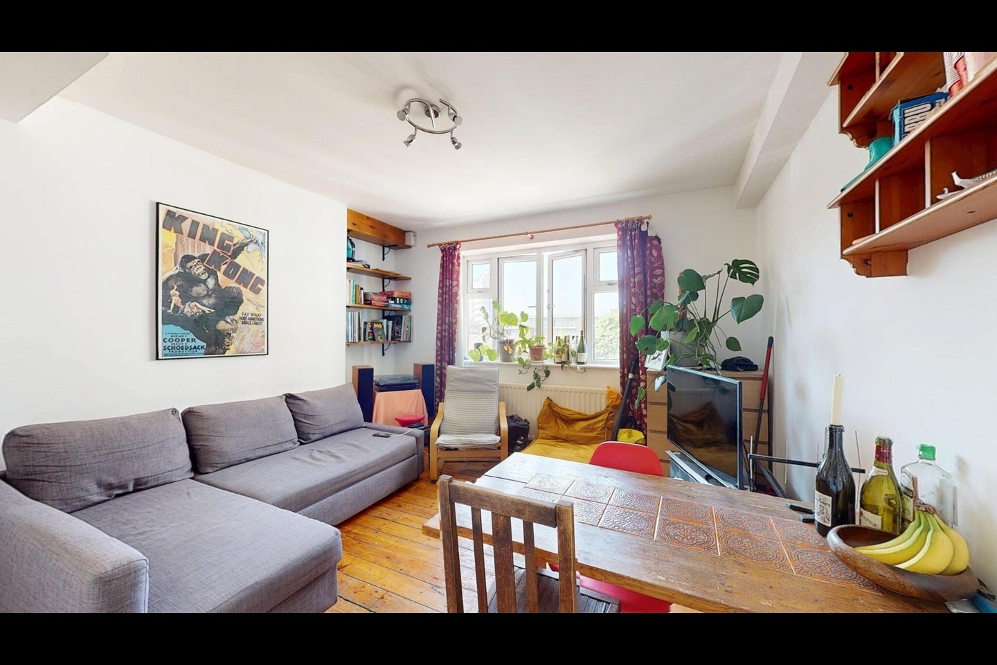 Flat Stockwell Road in Greater London