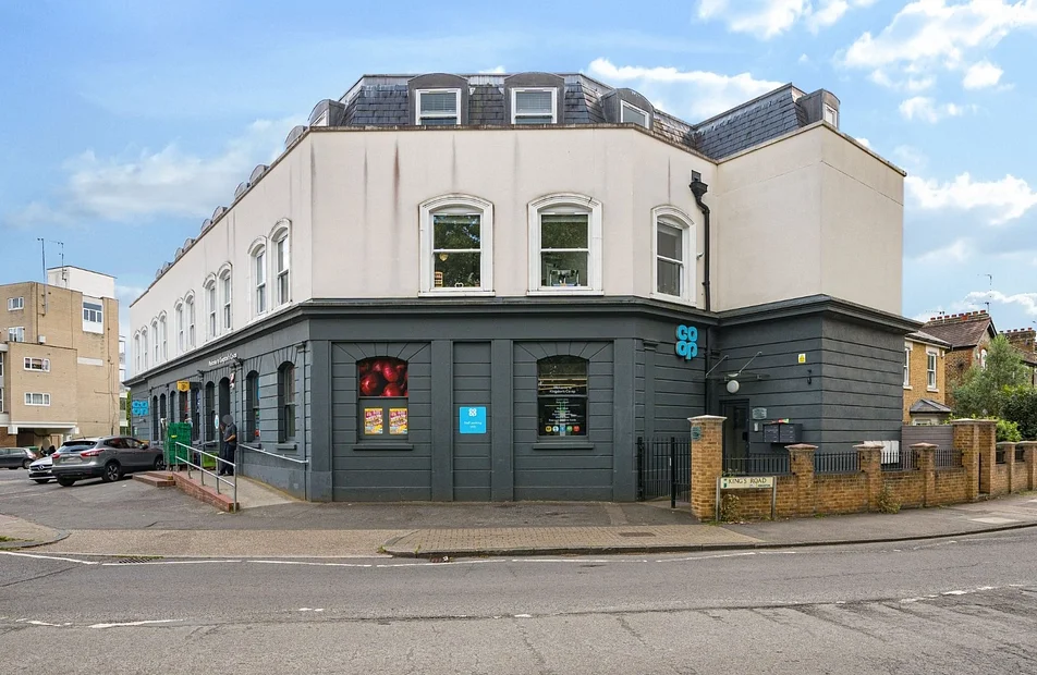 Flat Kings Road in London