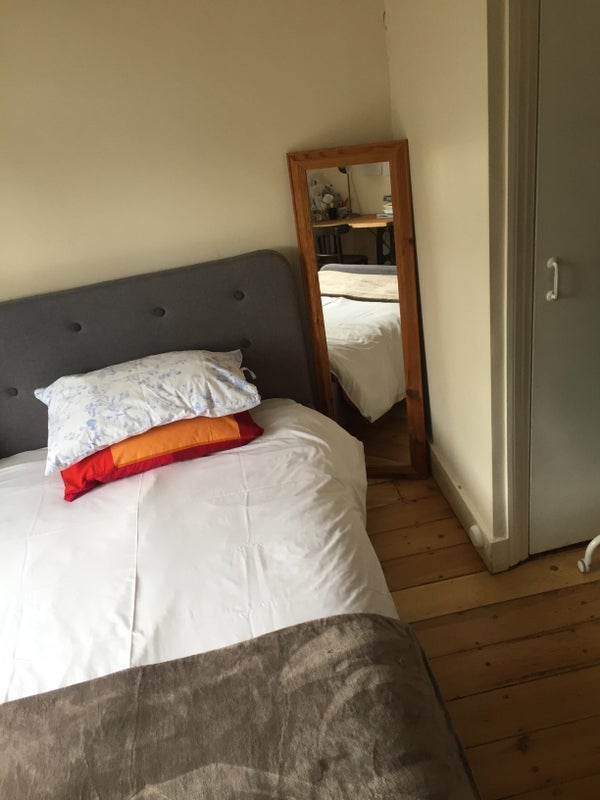 Room Ramsay Road in Greater London