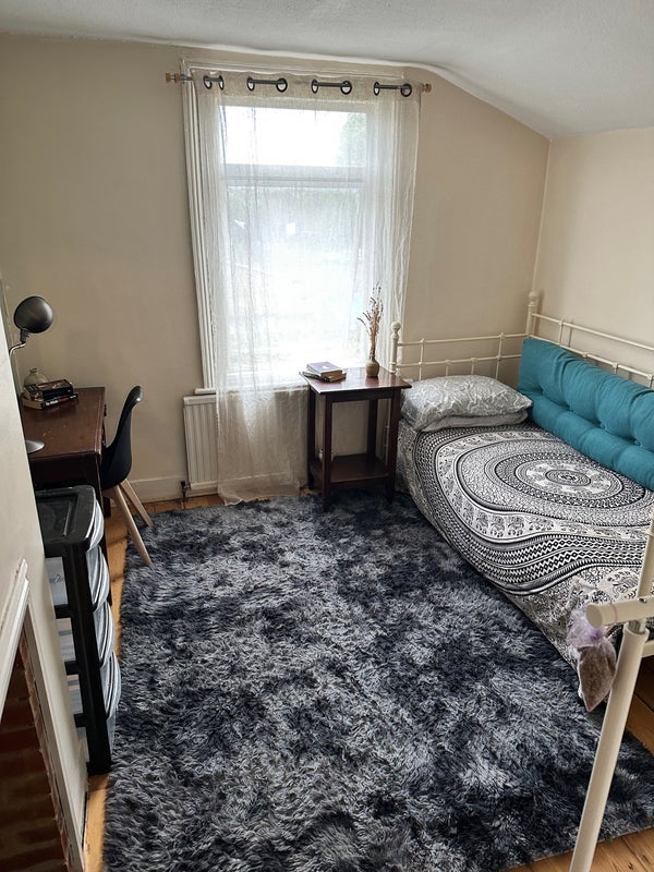Room Ramsay Road in Greater London