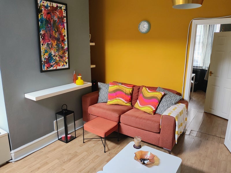 Room Regent Avenue in Manchester