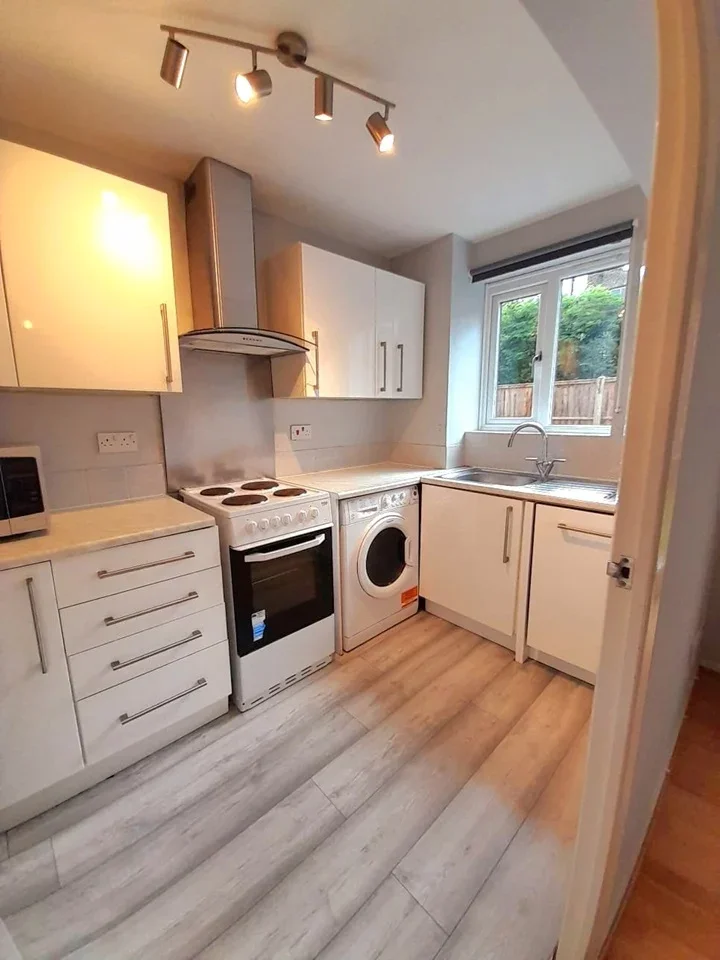 Flat John Maurice Close in Greater London