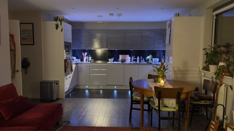 Flat Essex Wharf in Greater London