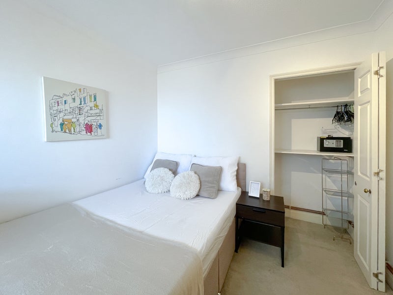 Room Crawford Place in City of Westminster