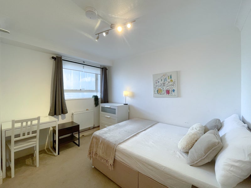 Room Crawford Place in City of Westminster