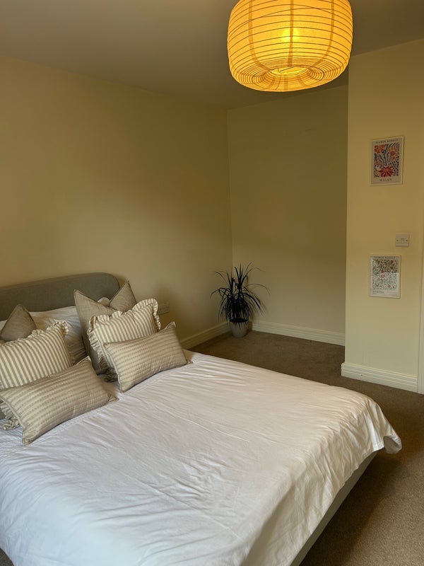 Room Boyces Avenue in Bristol