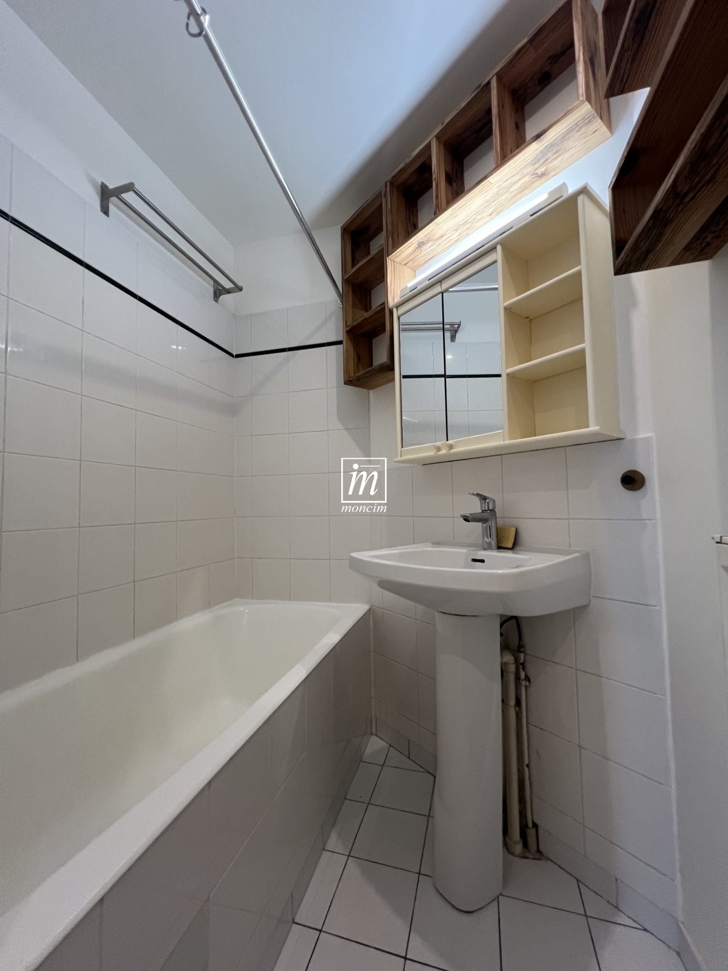 Appartement Rue des Acacias à Paris