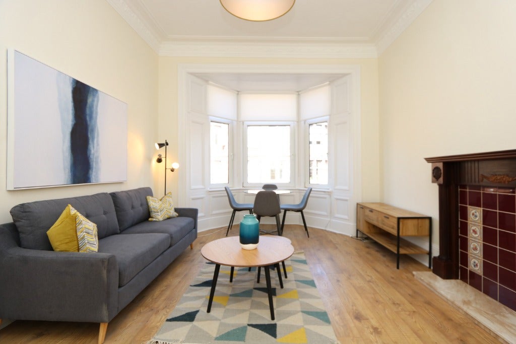 Flat Dundrennan Road in Glasgow