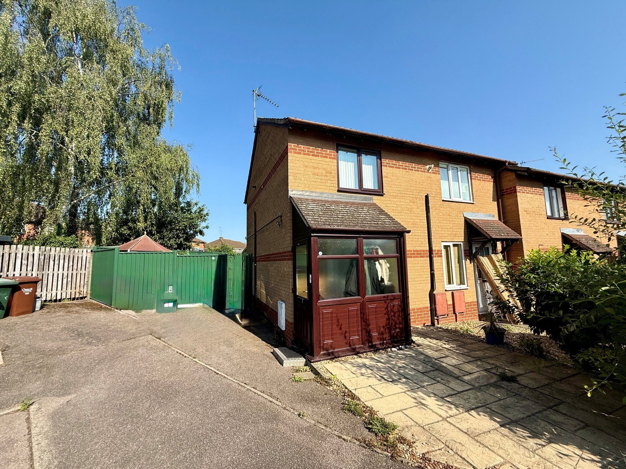 House Earlstoke Close in Cherwell District