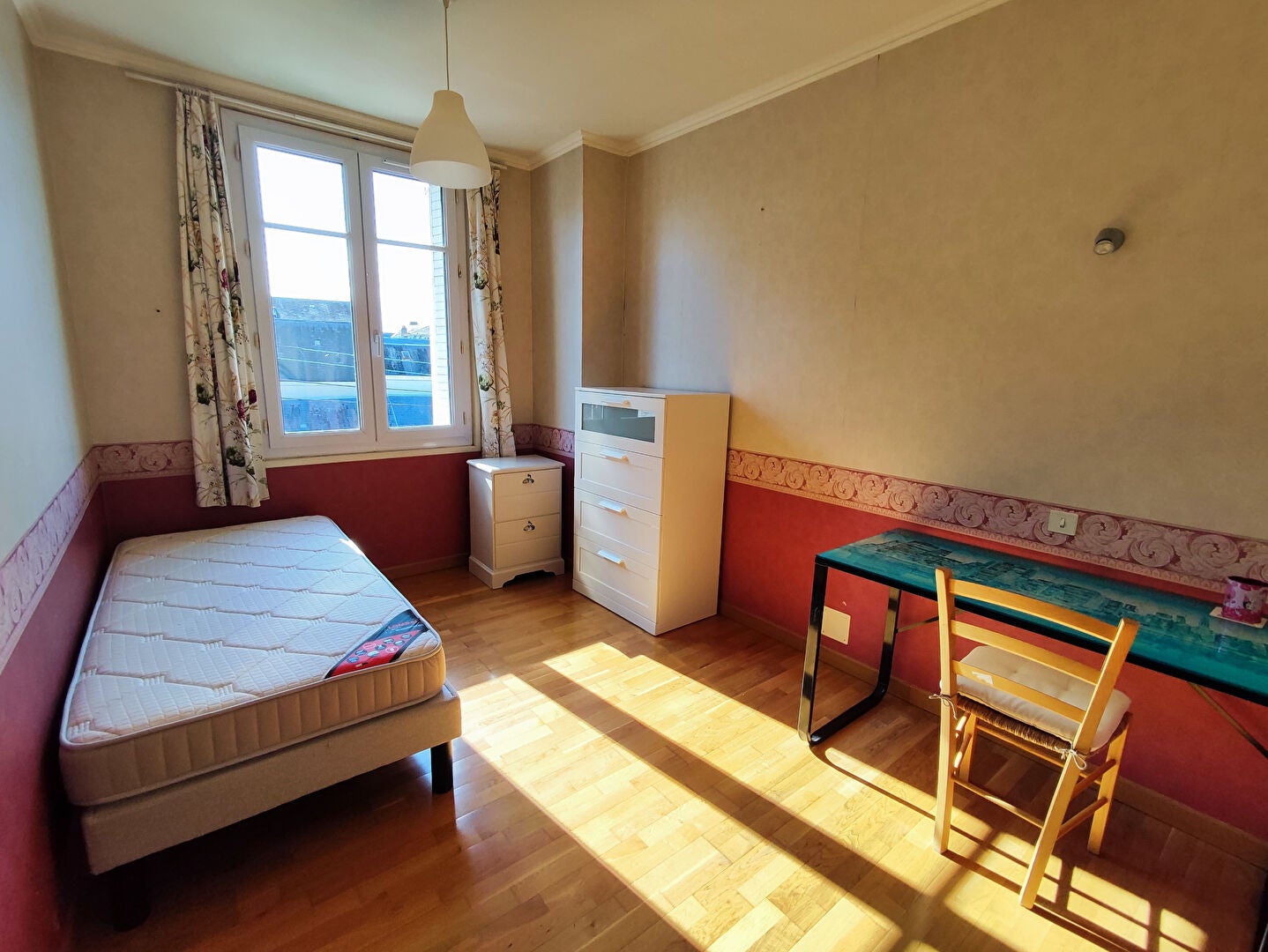 Flat Rue de la Tour d'Auvergne in Tours