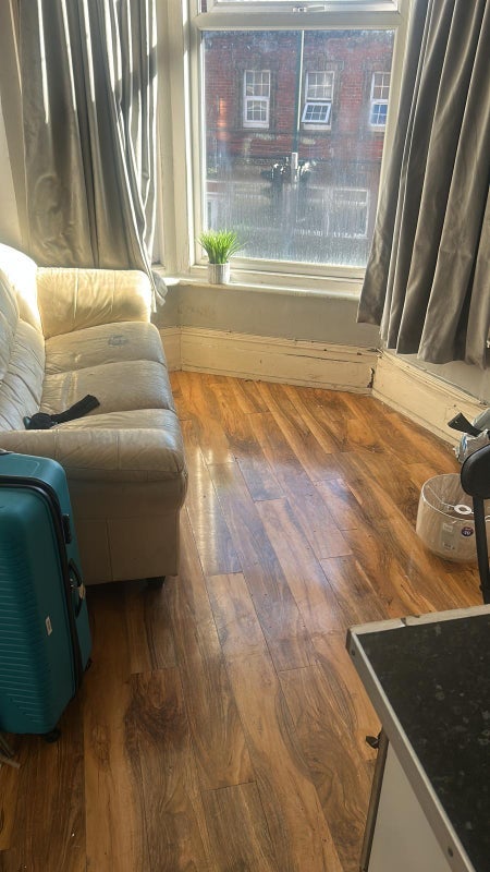 Room Holdenhurst Road in Bournemouth
