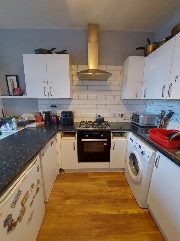 Room Holdenhurst Road in Bournemouth