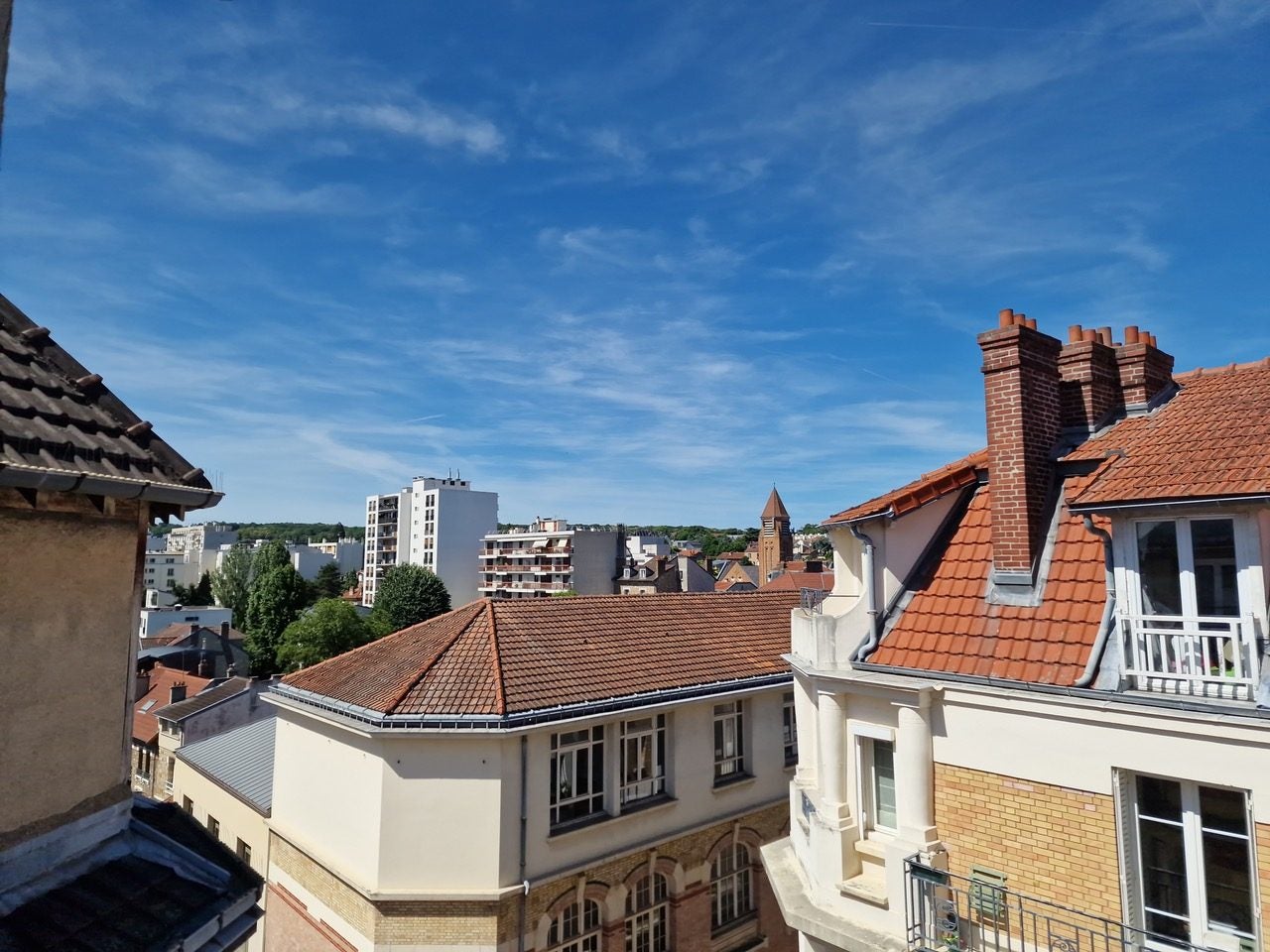 Flat Rue Claude Bernard in Issy-les-Moulineaux