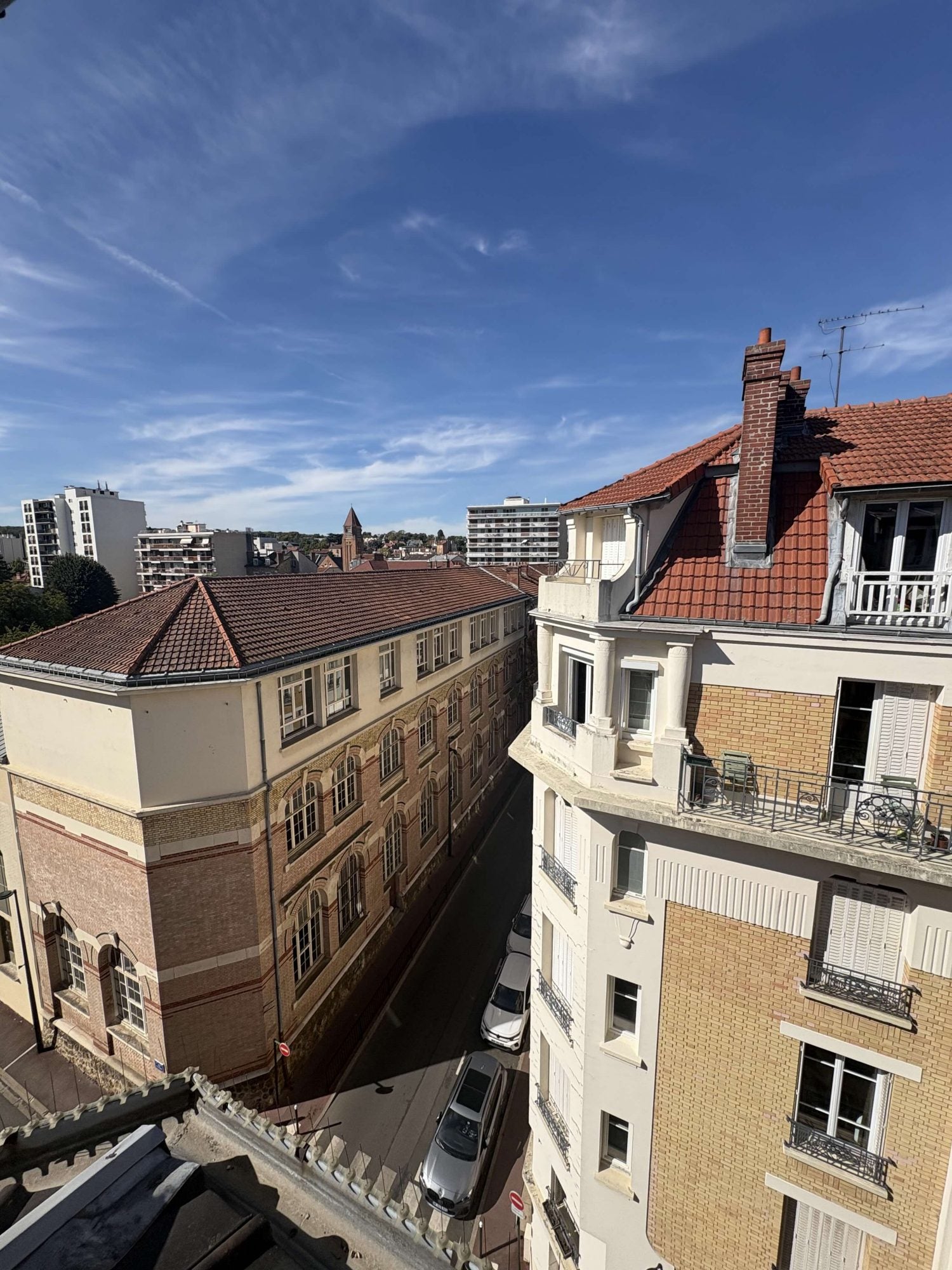 Flat Rue Claude Bernard in Issy-les-Moulineaux