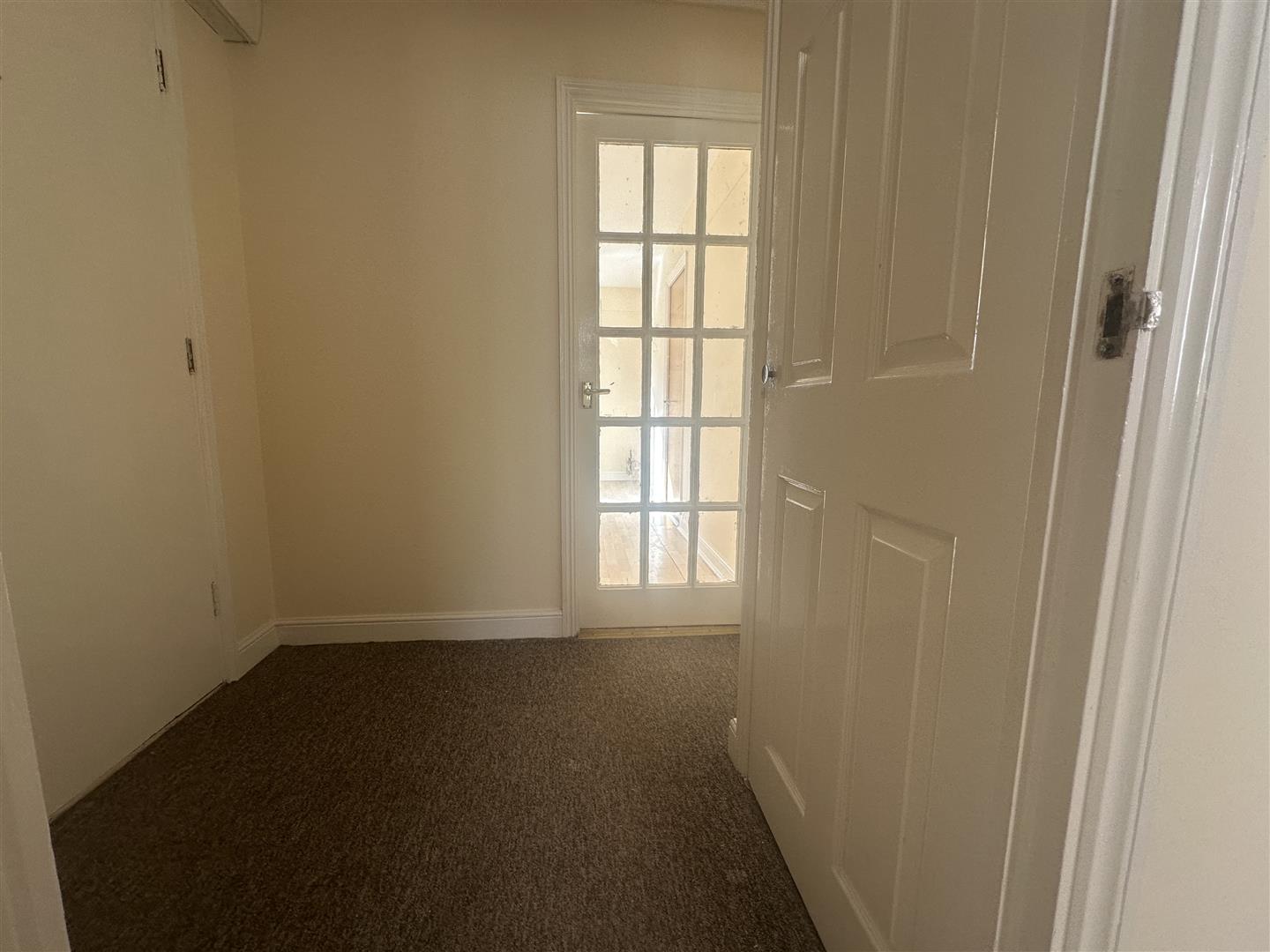 Flat Scammell Way in Watford