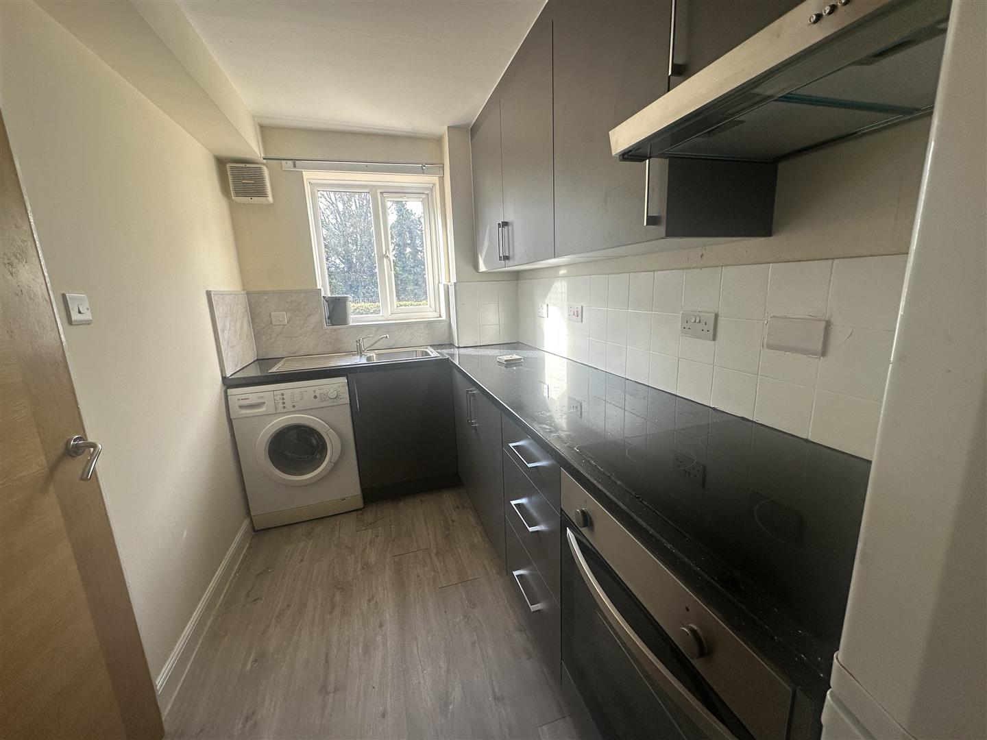 Flat Scammell Way in Watford