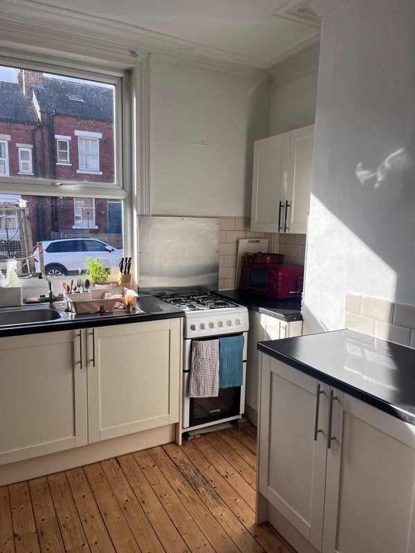 Room Methley Terrace in Leeds