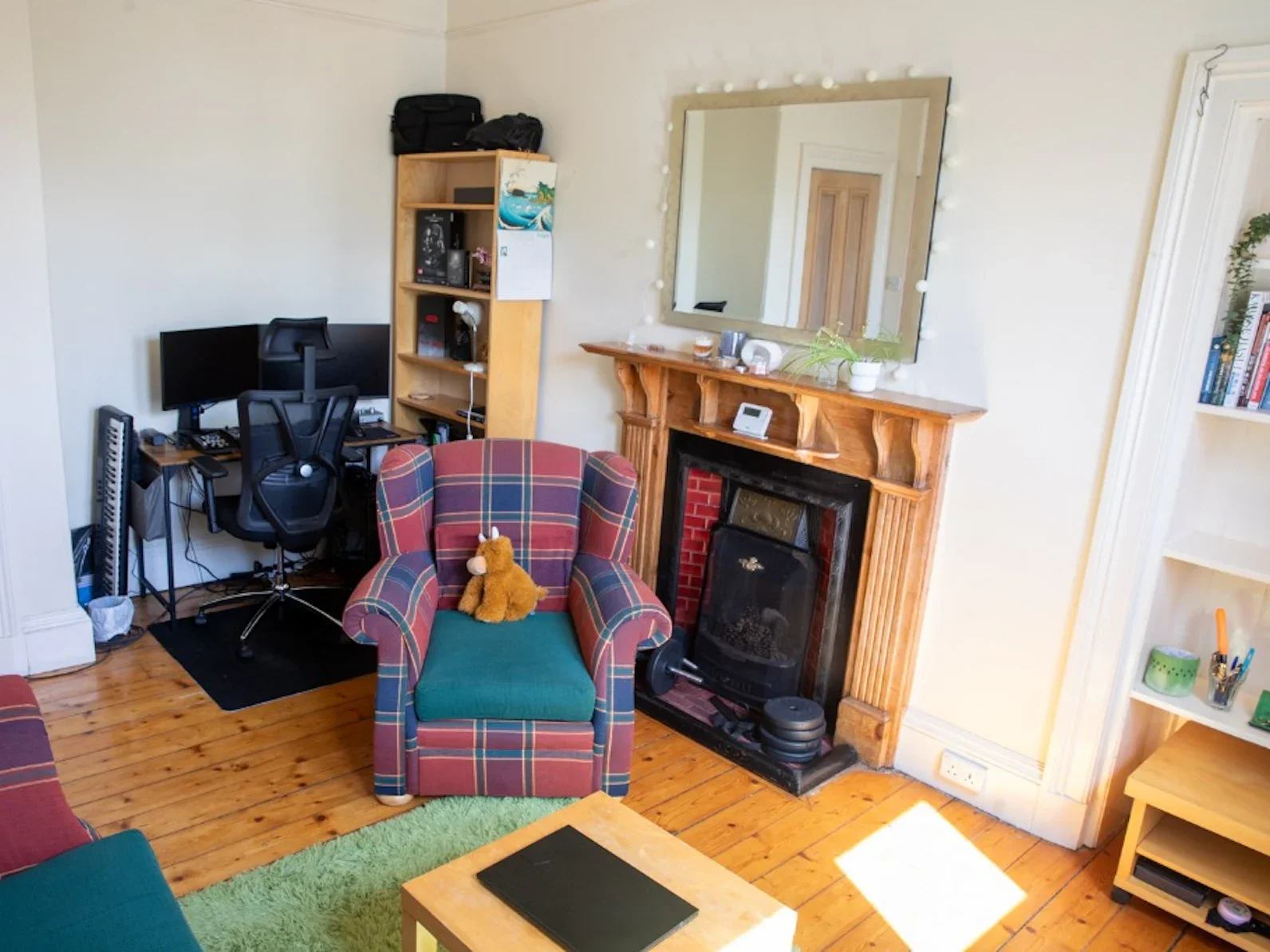 Flat Jordan Lane in City of Edinburgh