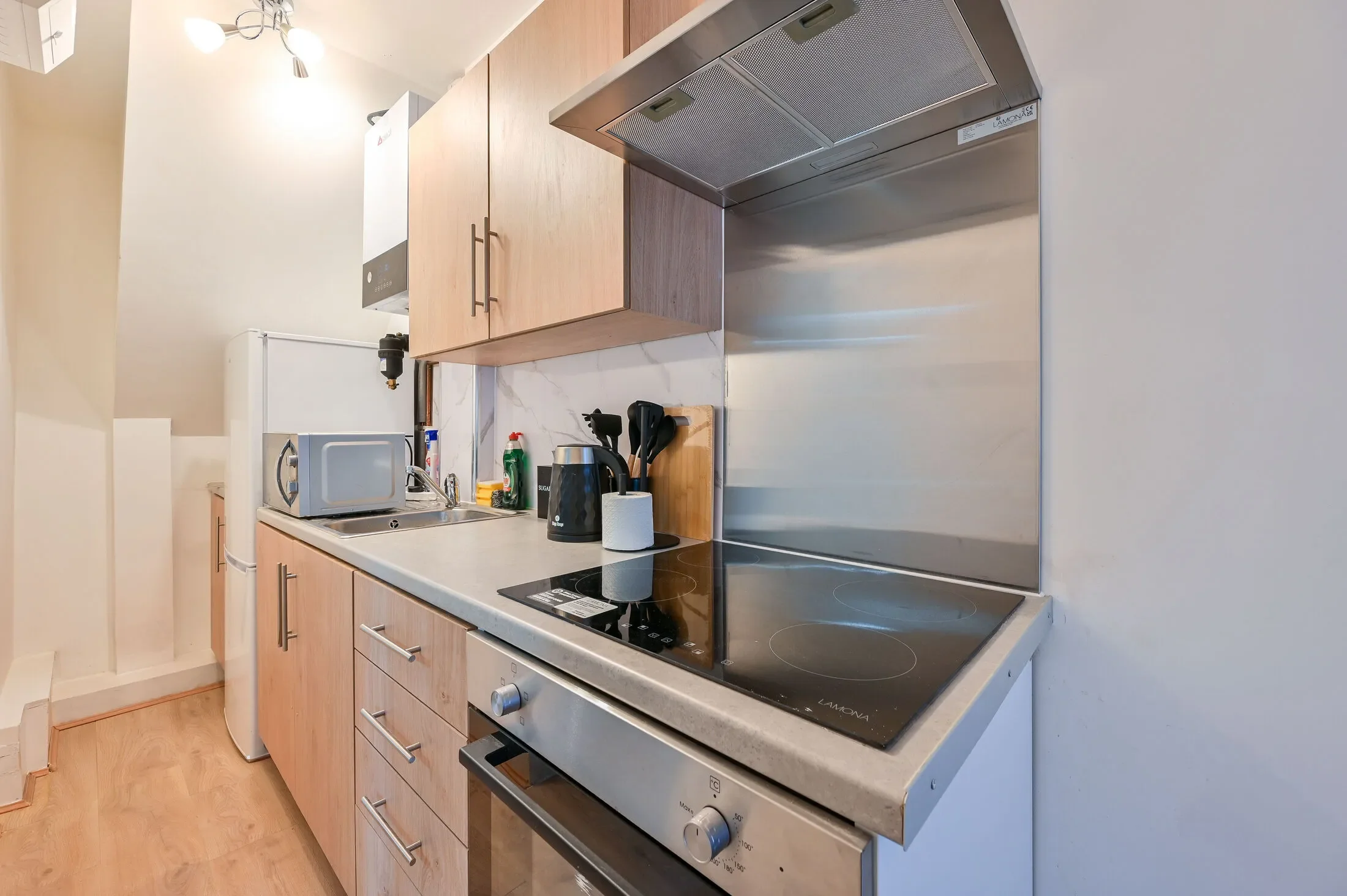 Flat Lant Street in Greater London