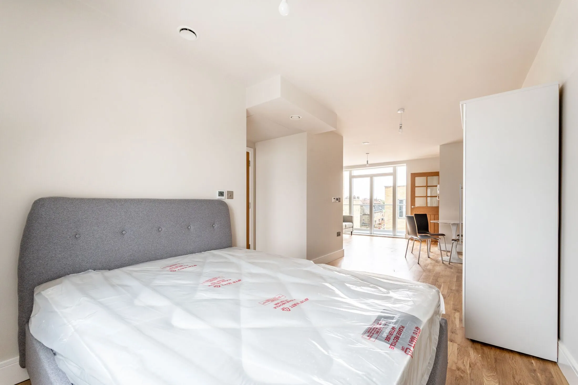 Flat Walworth Road in Greater London