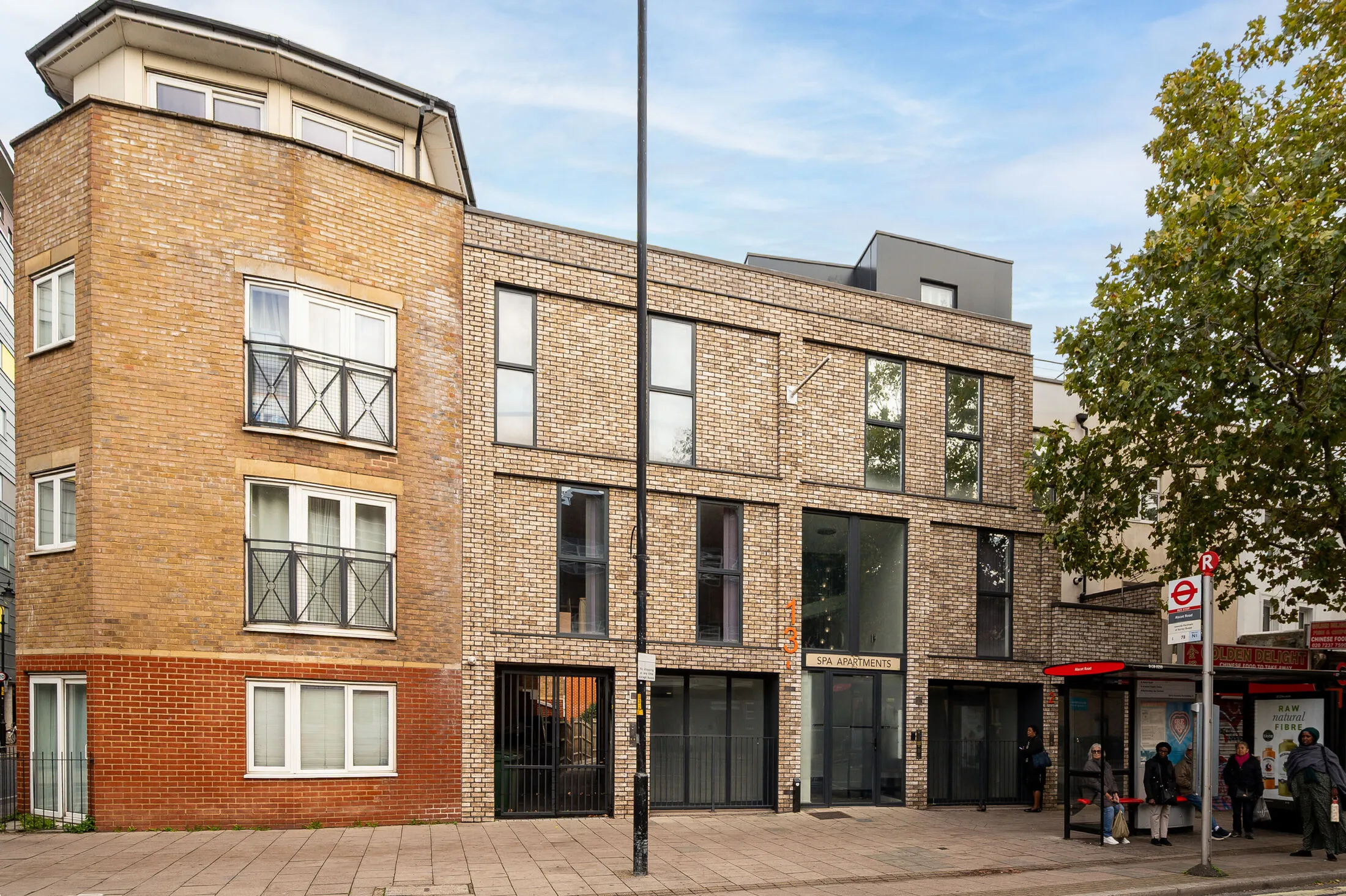 Flat Grange Road in Greater London