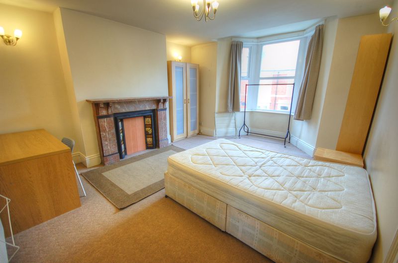 Flat Bayswater Road in Newcastle upon Tyne