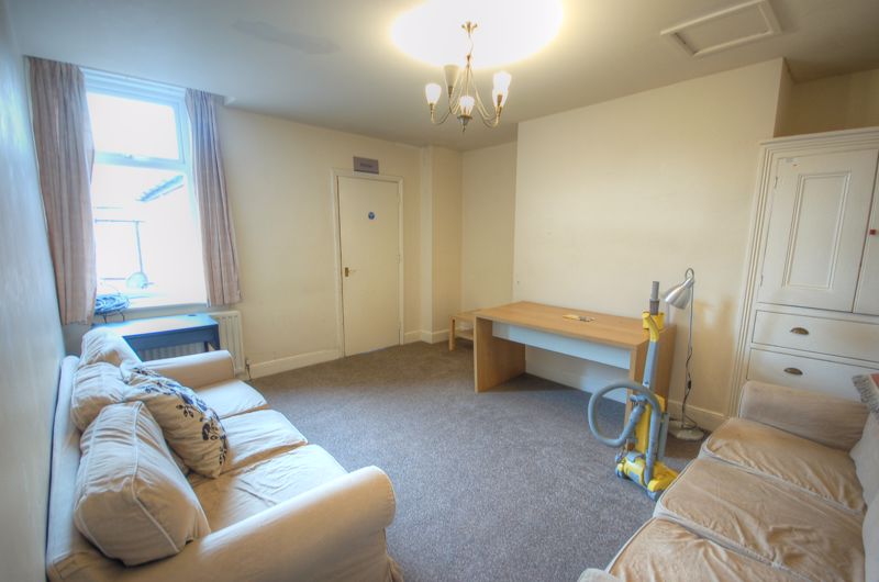 Flat Bayswater Road in Newcastle upon Tyne