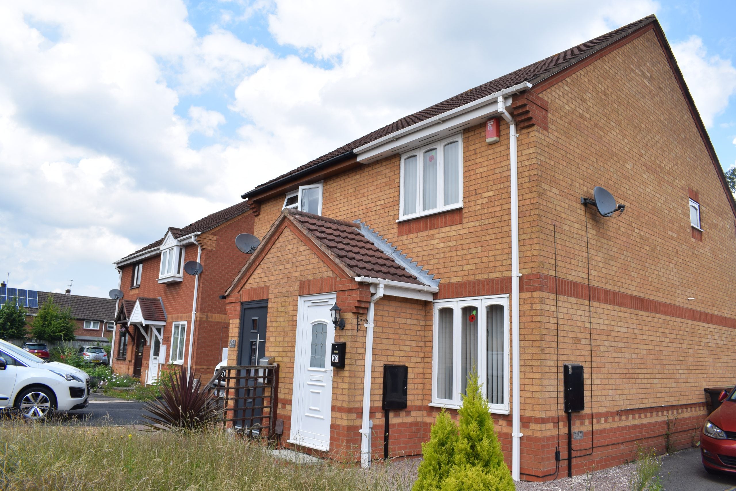 House Bronze Close in Nuneaton and Bedworth