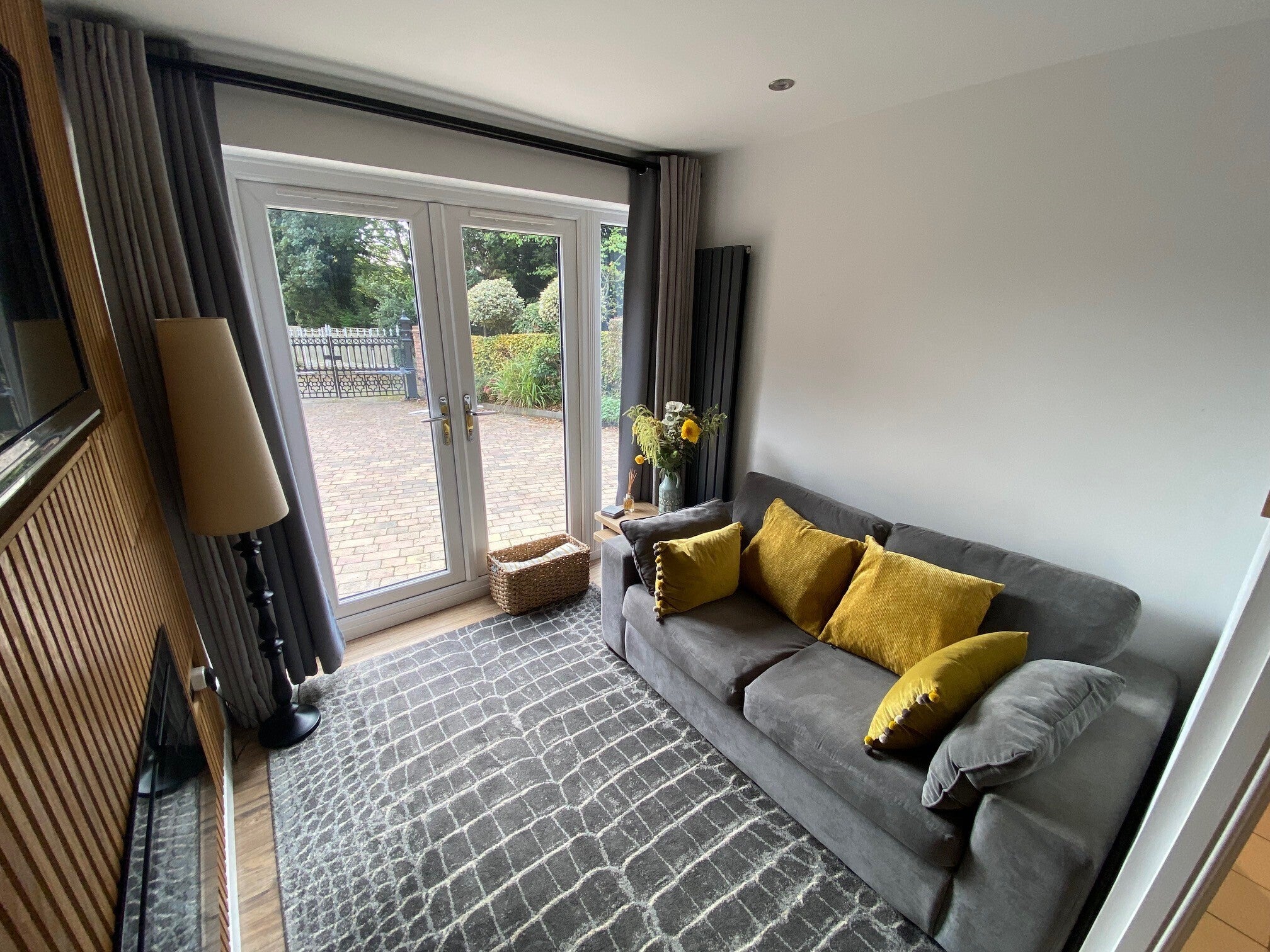 Room Millside in Cannock Chase