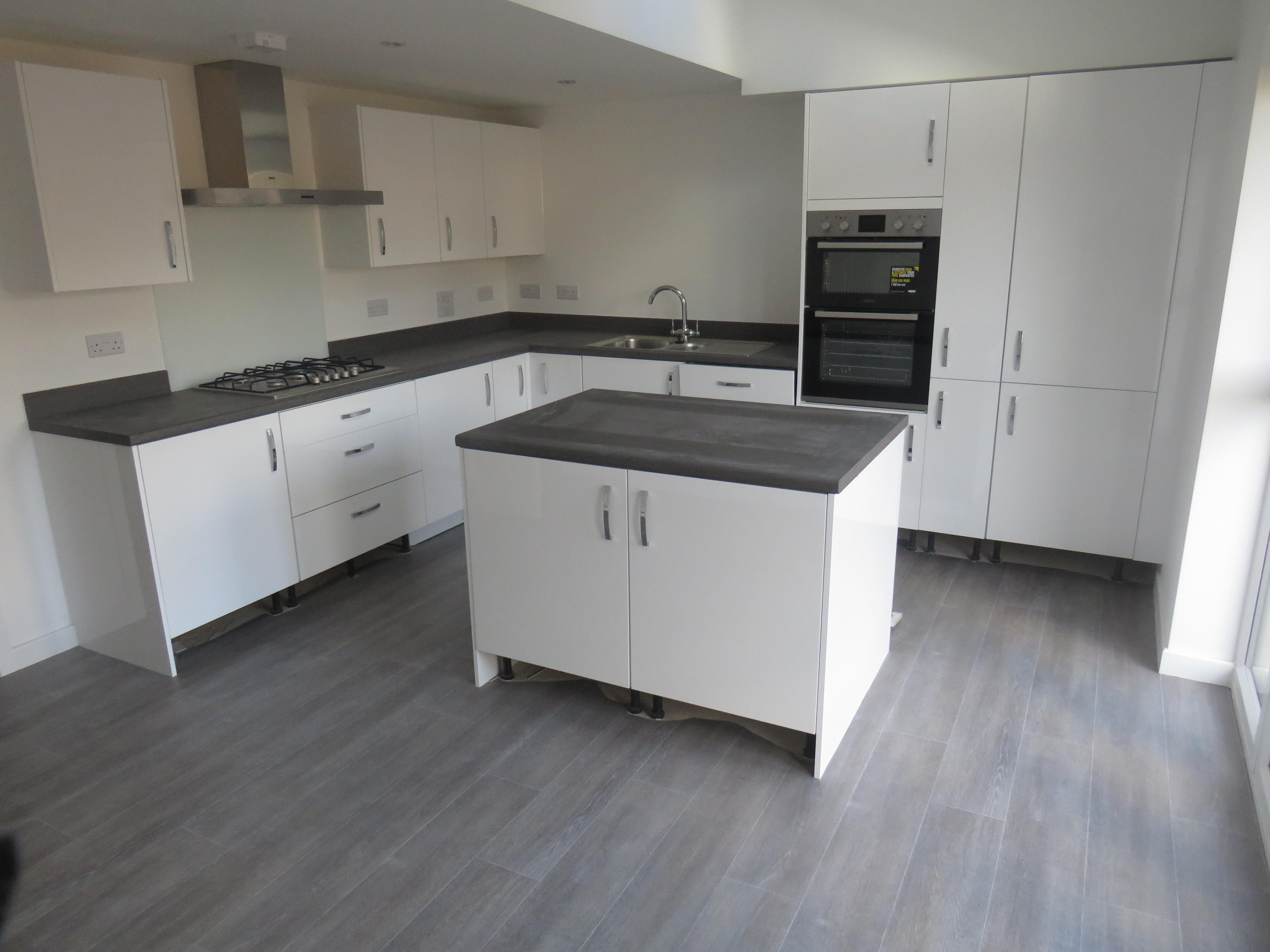 Room St Johns Close in Peterborough