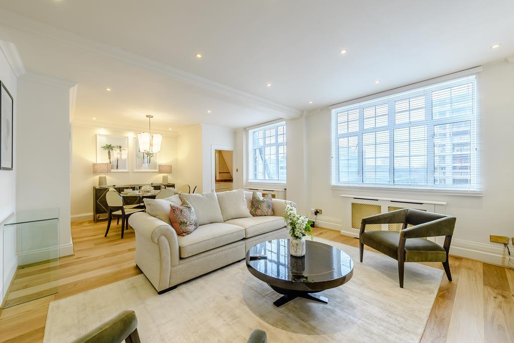 Flat Merchant Square in City of Westminster