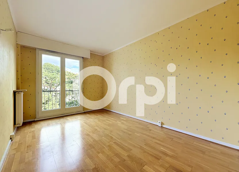 Flat Rue Georges Lafenestre in Bourg-la-Reine