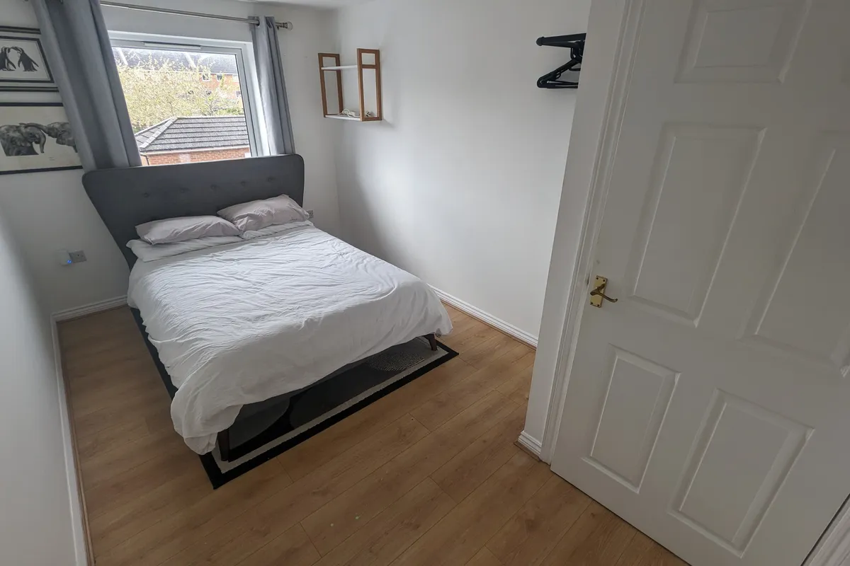 Room Celsus Grove in Swindon